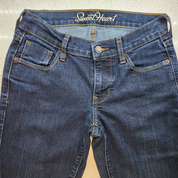 *The Sweetheart* Skinny Jeans - Picture 5 of 6